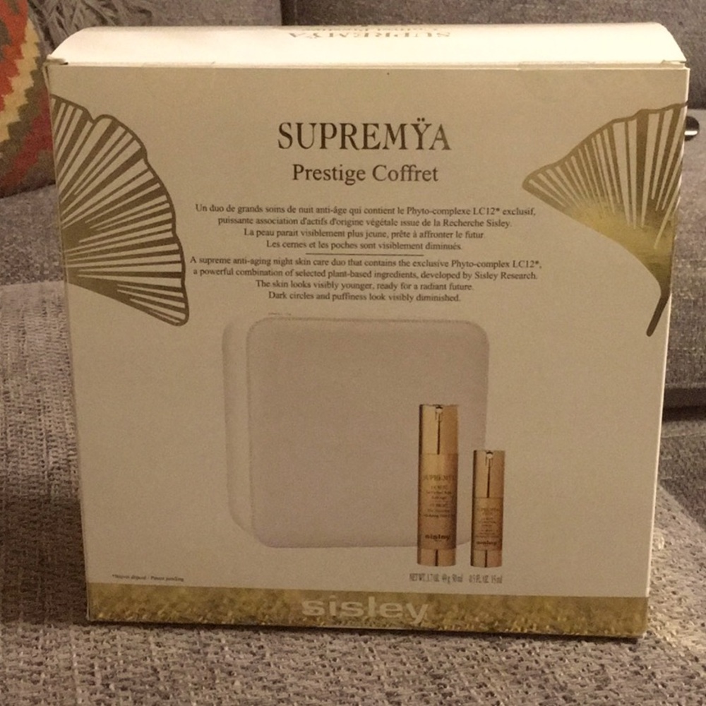 NEW SISLEY SUPREMYA anti-aging skin care set from France.Great gift idea!